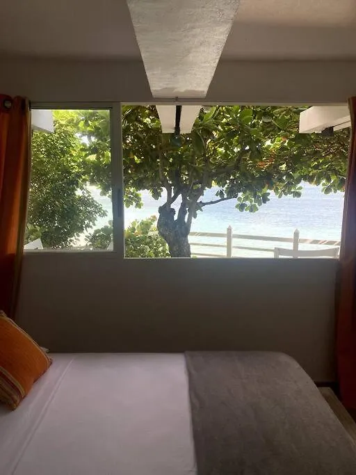 Grande Anse Villa Fleur D'Eau - Pieds Dans L'Eau مارتينيك